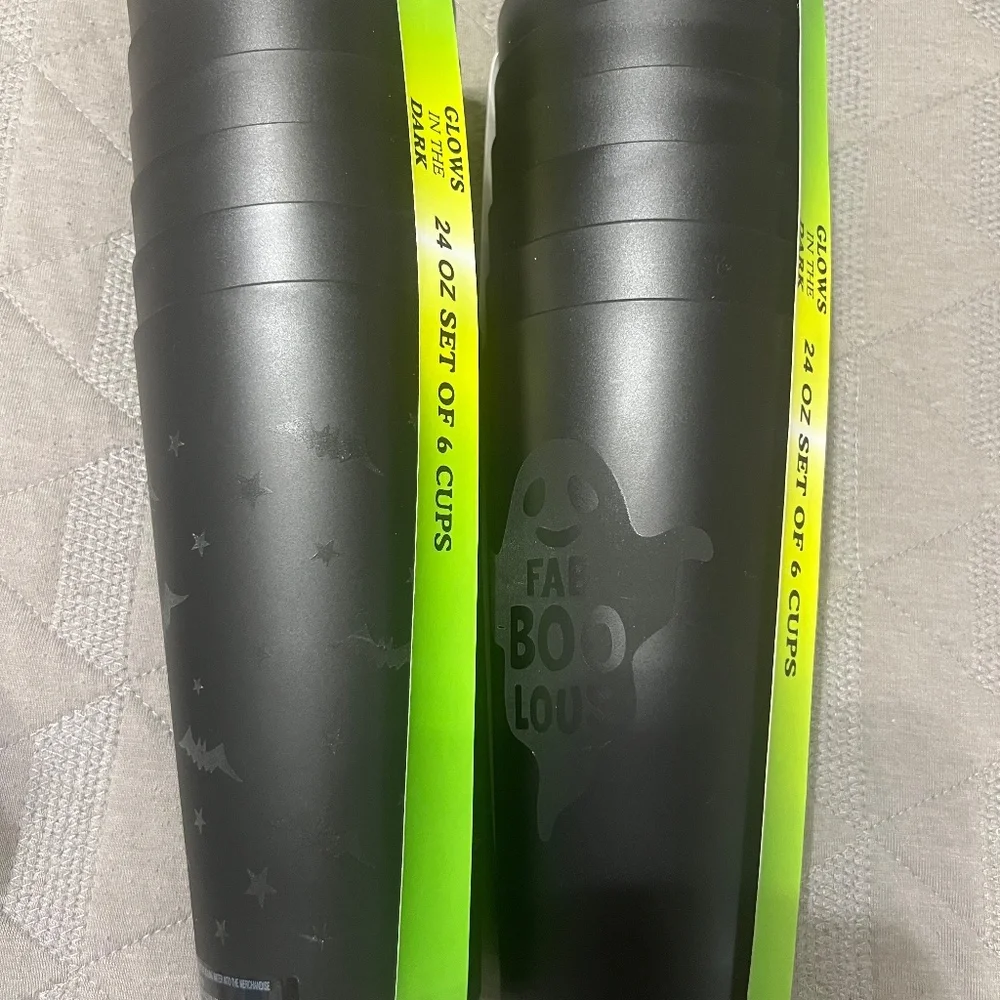 GLOWS IN THE DARK halloween 2 sets of cups total 12